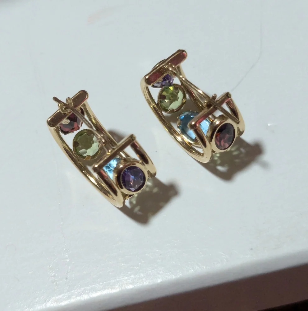 Sold ♥️14k Yellow Gold Amethyst Peridot Blue Topaz Multi-Gemstone Hoop Earrings - Picture 9 of 16